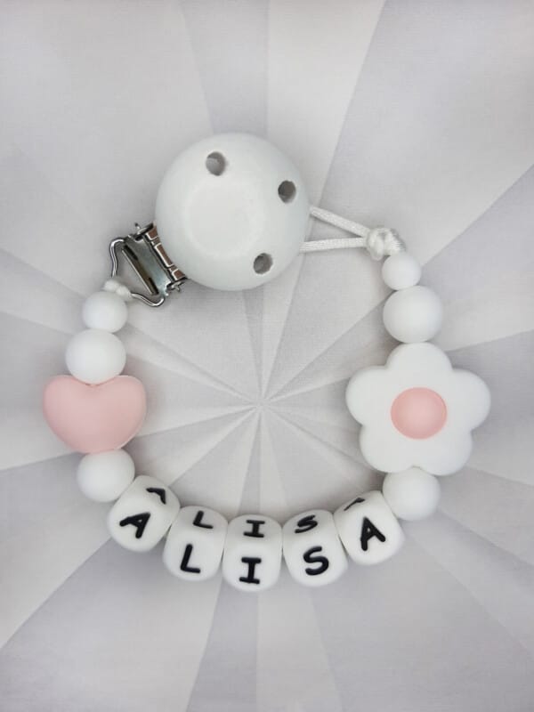 lutikett lumivalgeke