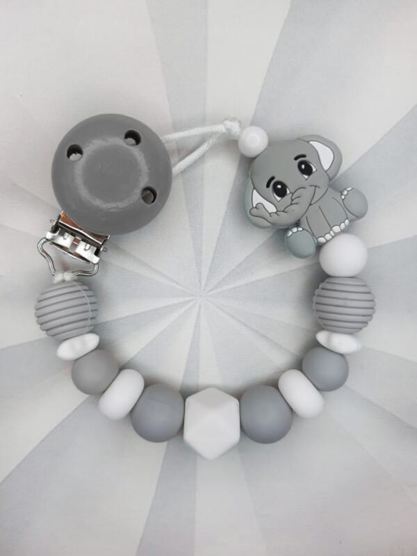 lutikett hall elevant