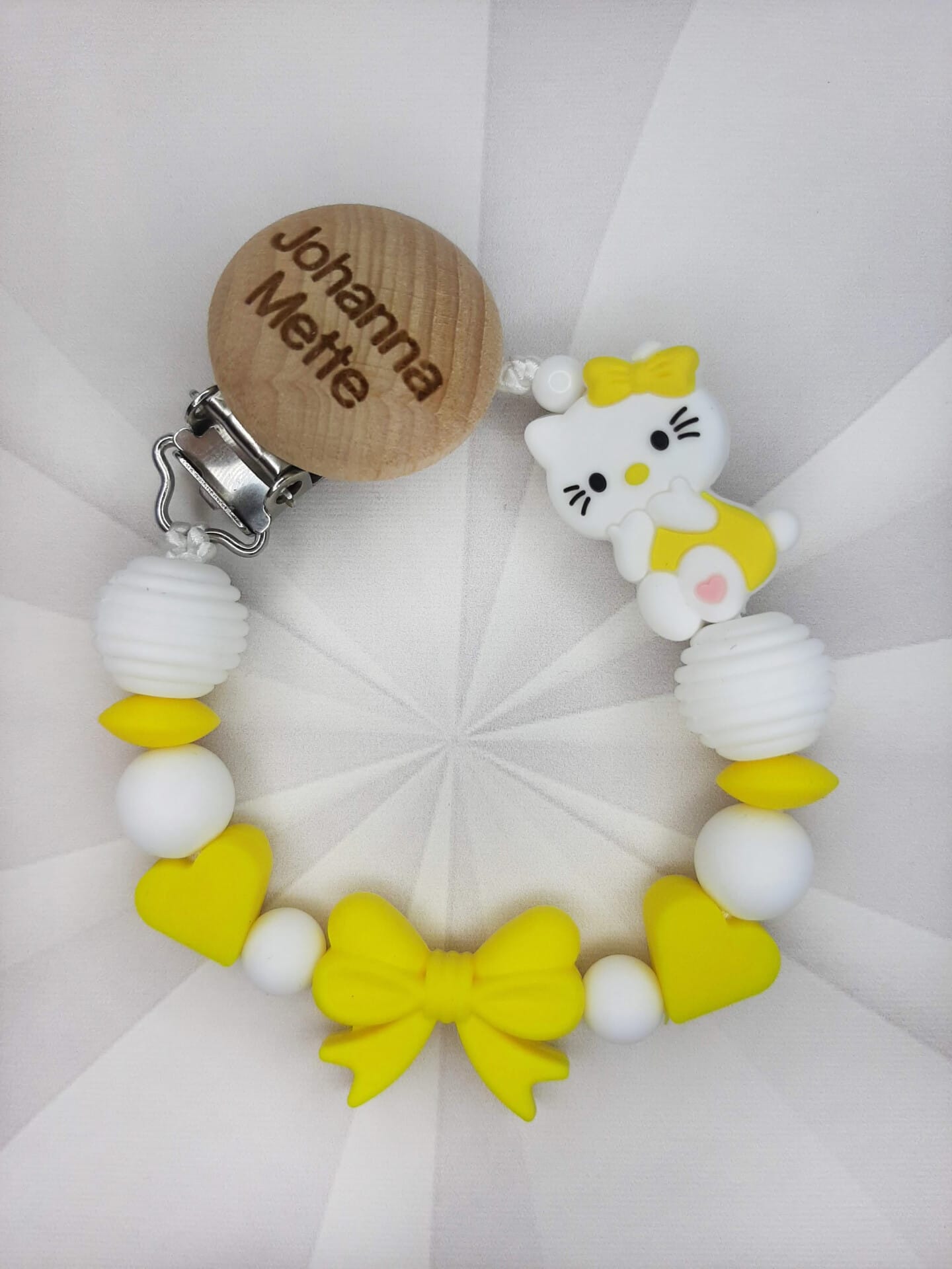 lutikett hello kitty